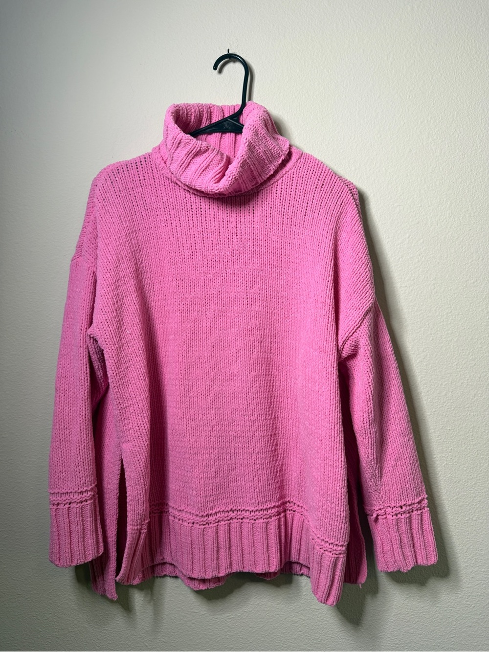 aerie Pink Turtleneck Sweater - Cozy Oversized Knit